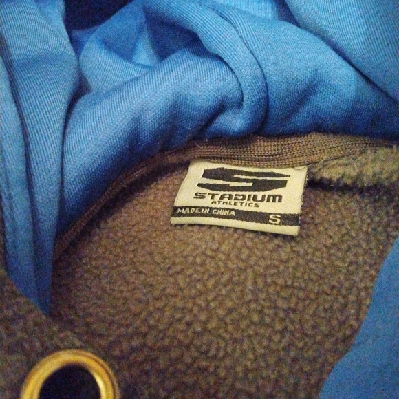 💛💙Florida Gators hooded stadium sweat shirt. Size small.💙💛 - Picture 6 of 7